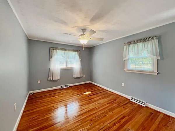 $284,900 | 101 Parkwood Drive, Williston, SC 29853