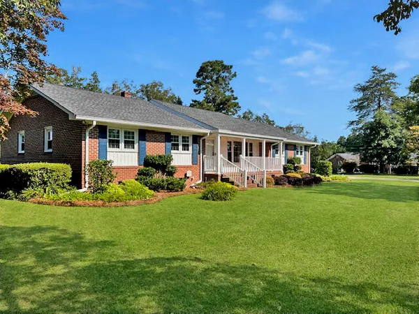 $284,900 | 101 Parkwood Drive, Williston, SC 29853