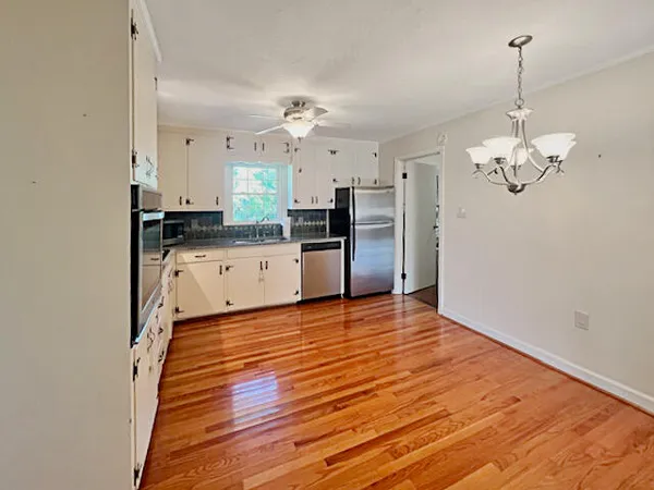 $284,900 | 101 Parkwood Drive, Williston, SC 29853