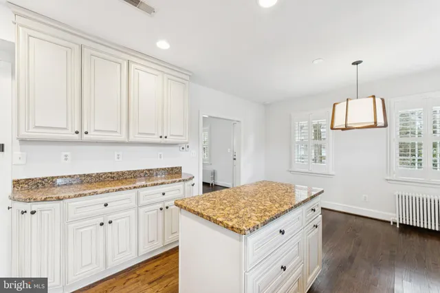 $1,247,000 | 3515 Taylor Street, Chevy Chase, MD 20815