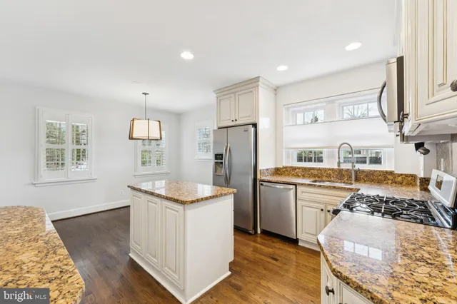 $1,247,000 | 3515 Taylor Street, Chevy Chase, MD 20815