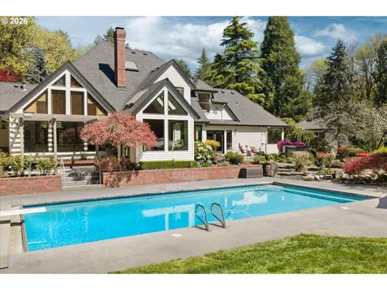$2,100,000 | 21469 Waterford Place, West Linn, OR 97068