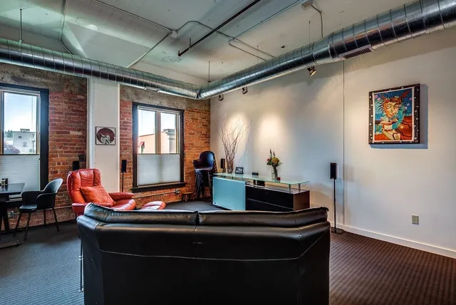 $250,000 | 103 East Sprague Avenue, Unit 303, Spokane, WA 99202