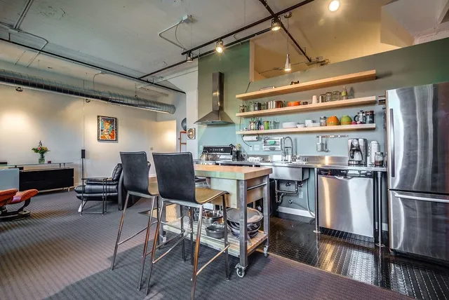 $250,000 | 103 East Sprague Avenue, Unit 303, Spokane, WA 99202