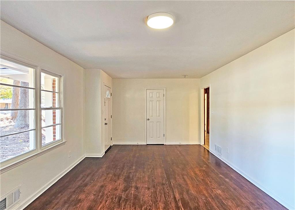 2232 Warren Drive Southwest Austell, GA 30106 - Photo 4 of 29