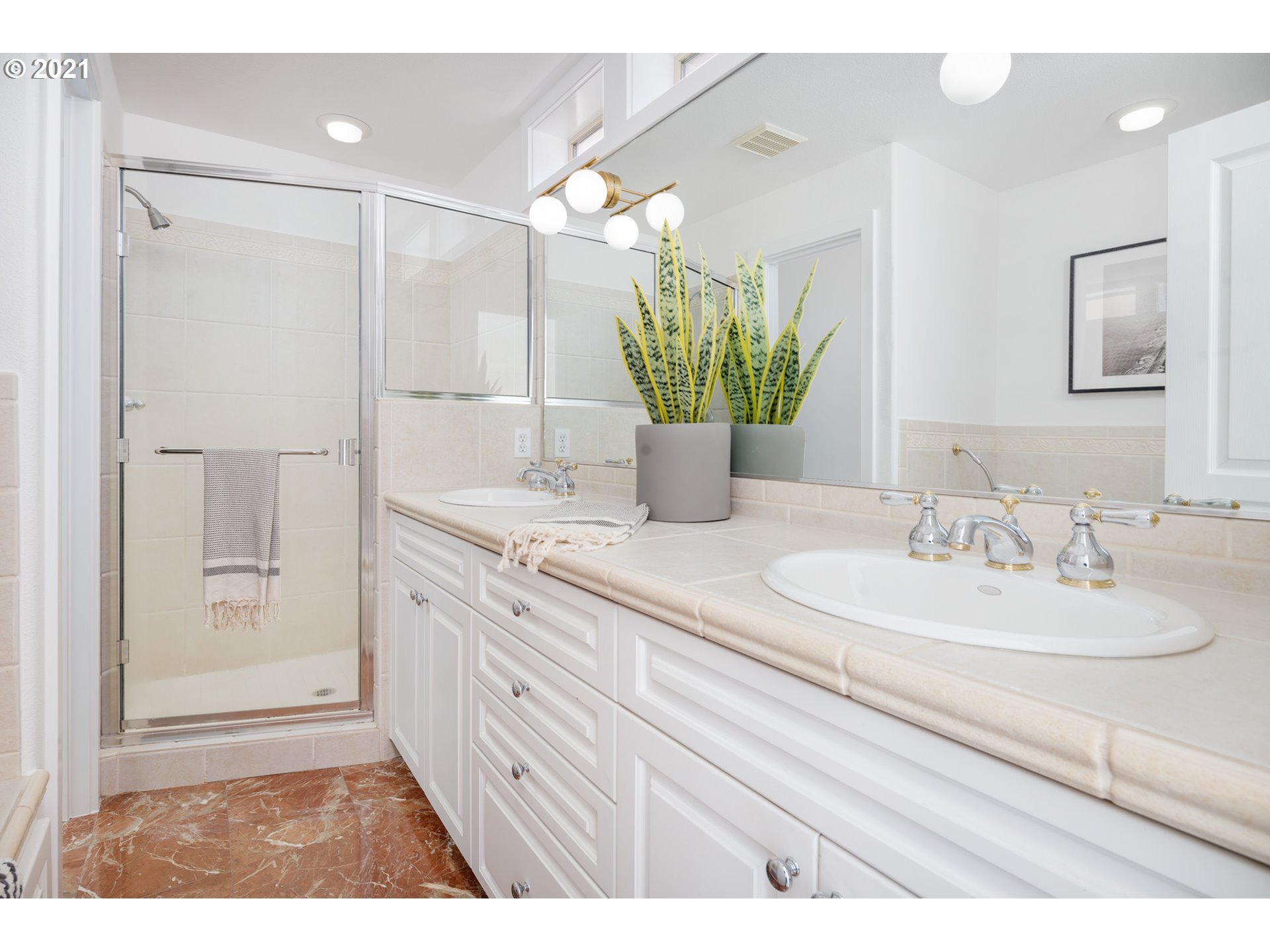 850 Southwest Broadway Drive Portland, OR 97201 - Photo 17 of 29