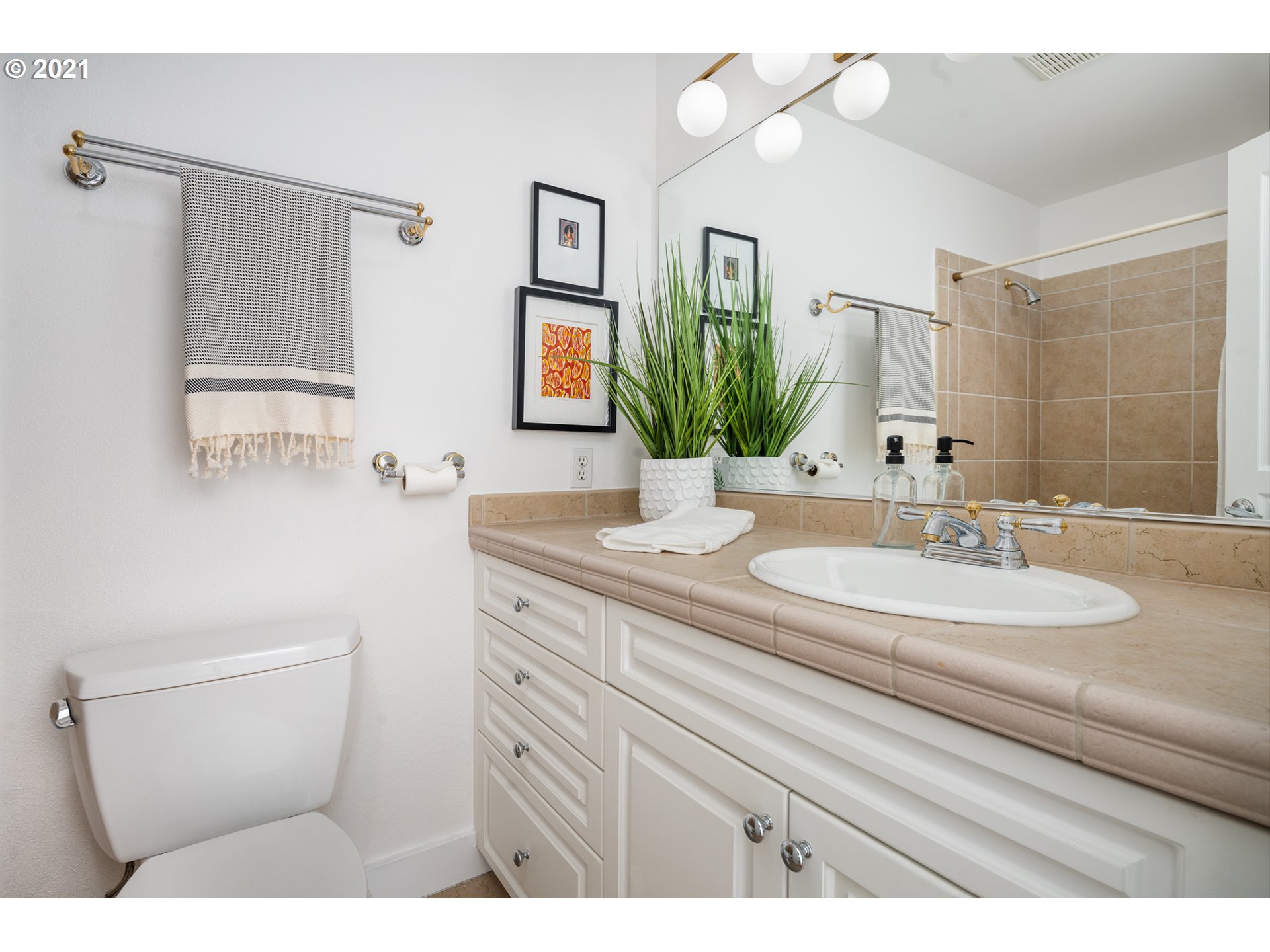 850 Southwest Broadway Drive Portland, OR 97201 - Photo 20 of 29