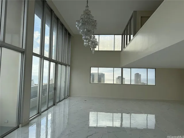 $18,000 | 555 University Avenue, Unit 1, Honolulu, HI 96826