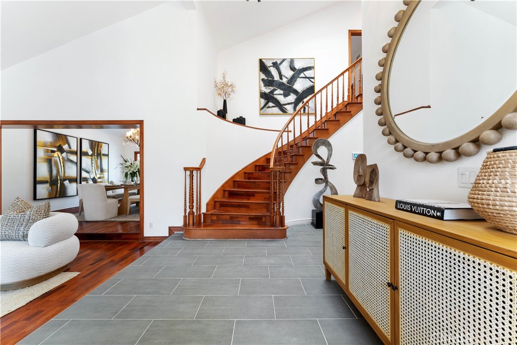 1011 Rodeo Road Arcadia, CA 91006 - Photo 3 of 44 Gallery Image 3