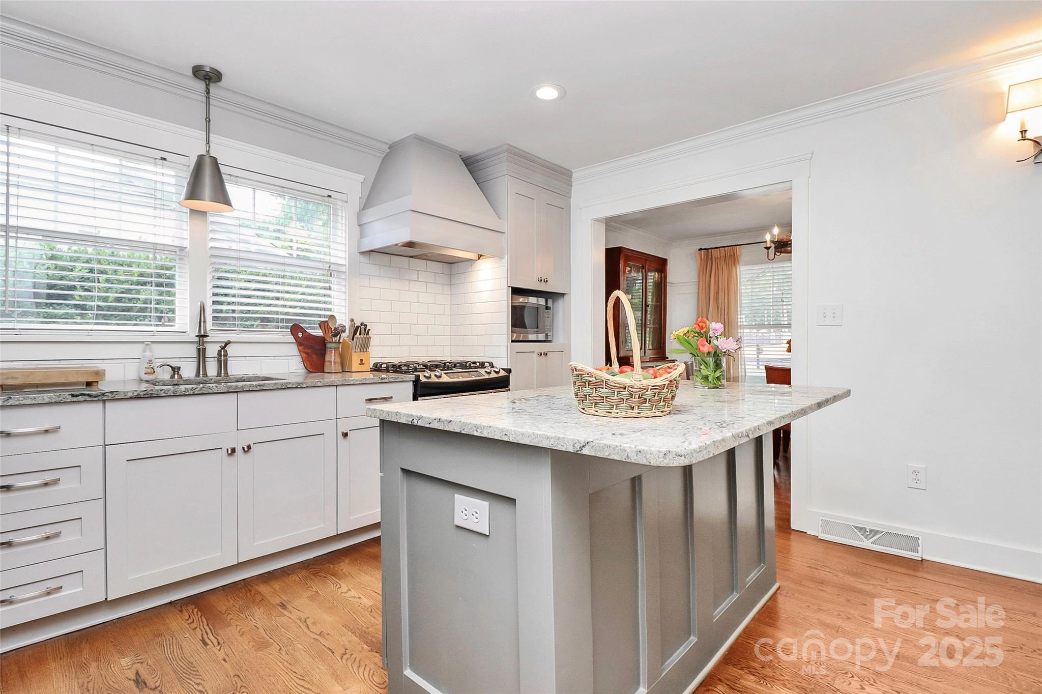 427 Lansdowne Road Charlotte, NC 28270 - Photo 14 of 44 Gallery Image 14