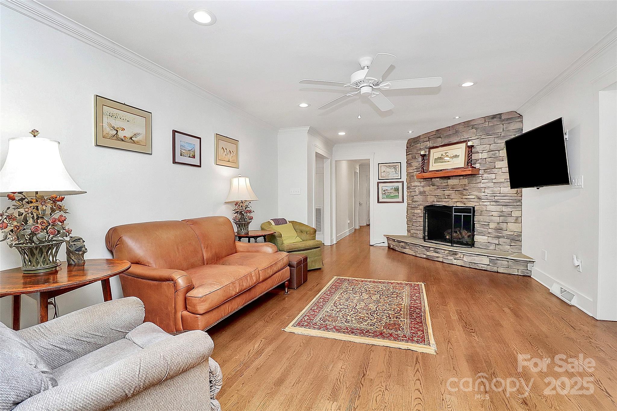 427 Lansdowne Road Charlotte, NC 28270 - Photo 16 of 44 Gallery Image 16