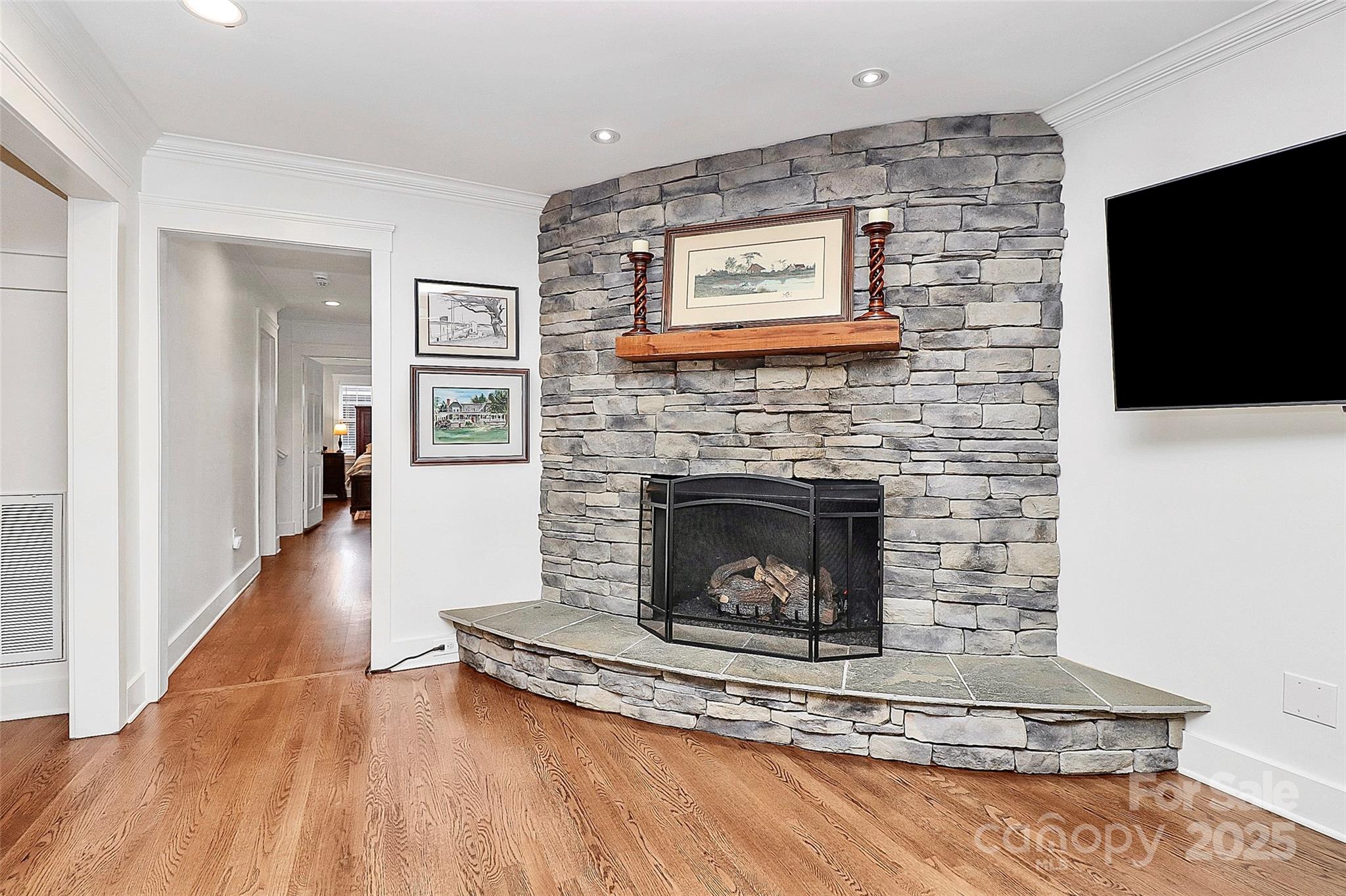 427 Lansdowne Road Charlotte, NC 28270 - Photo 18 of 44 Gallery Image 18