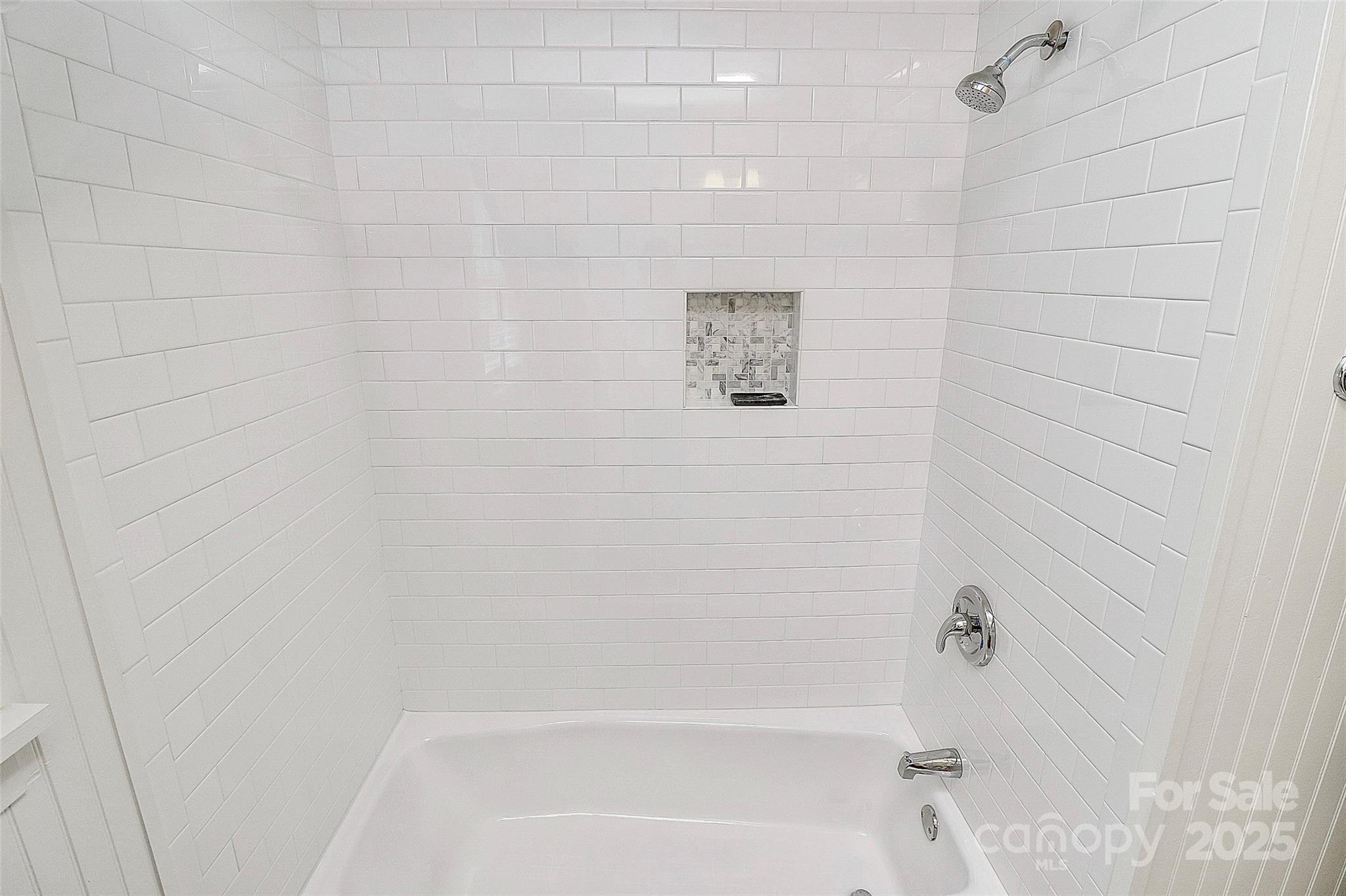 427 Lansdowne Road Charlotte, NC 28270 - Photo 23 of 44 Gallery Image 23