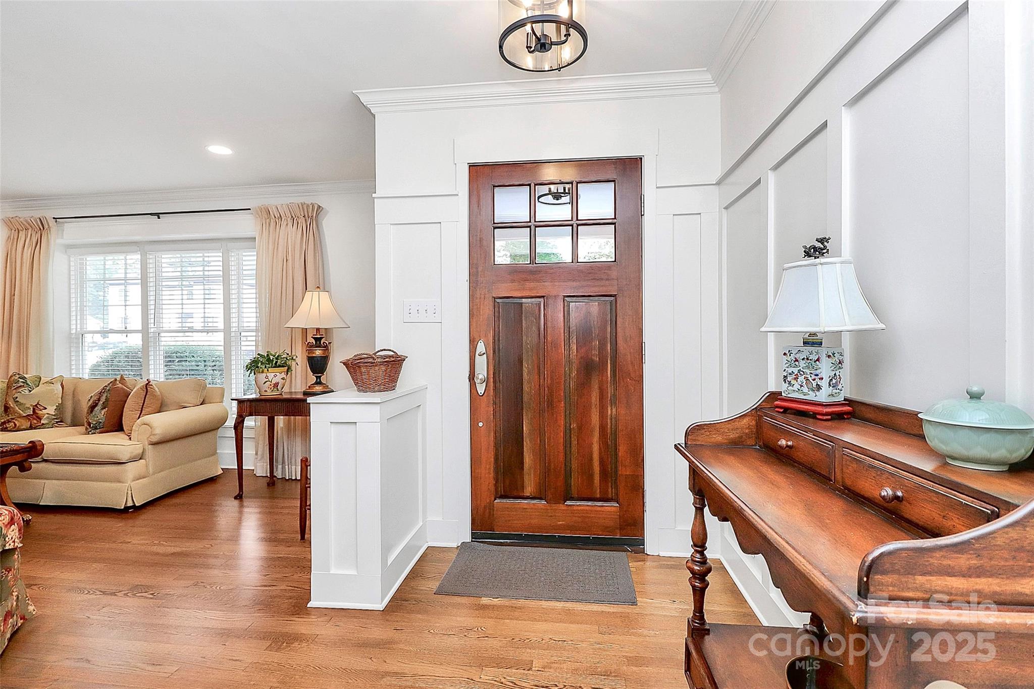 427 Lansdowne Road Charlotte, NC 28270 - Photo 6 of 44 Gallery Image 6