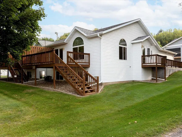 $239,900 | 412 Lee Street, Unit A, Durand, WI 54736