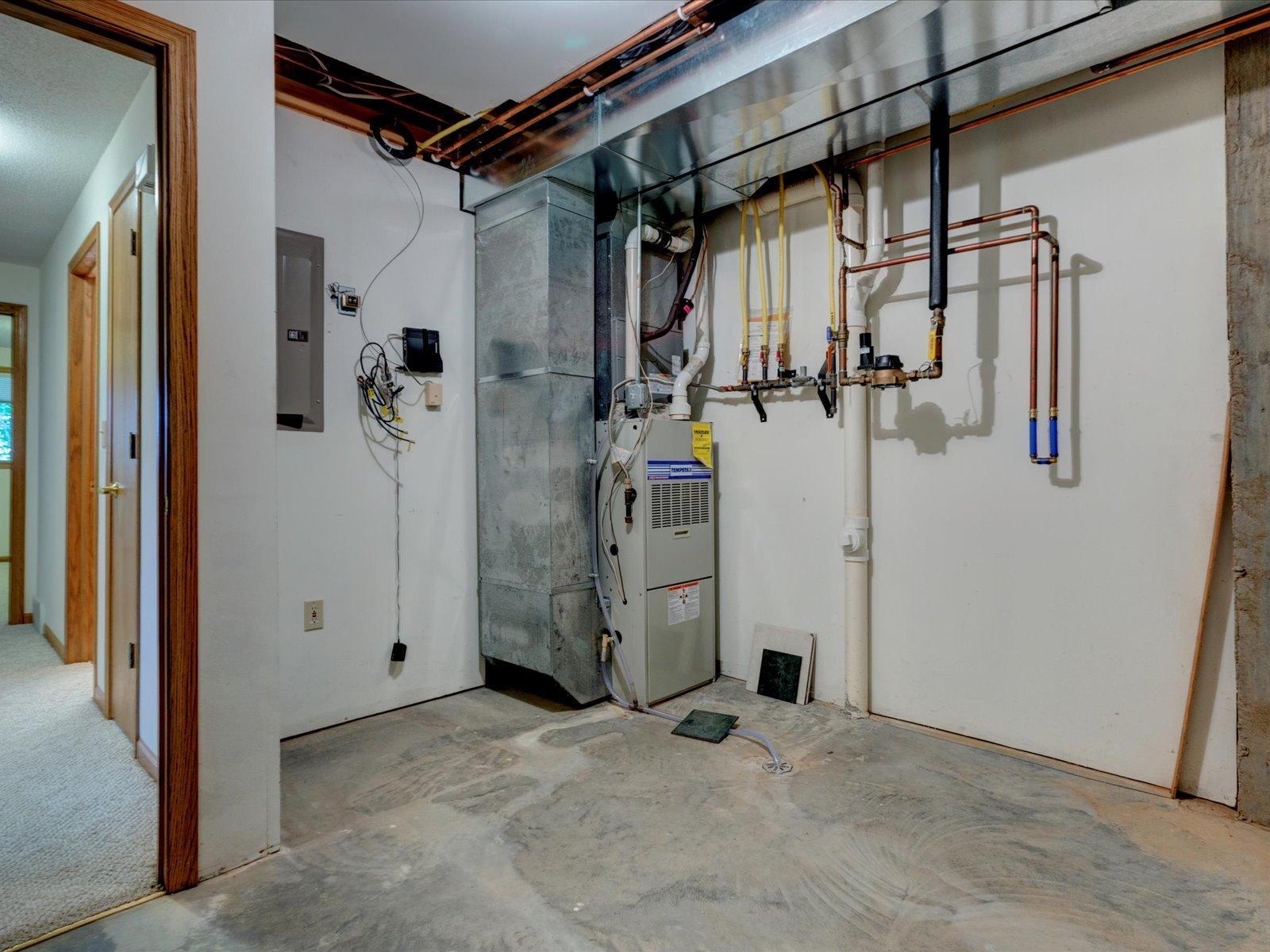 412 Lee Street, Unit A Durand, WI 54736 - Photo 32 of 39