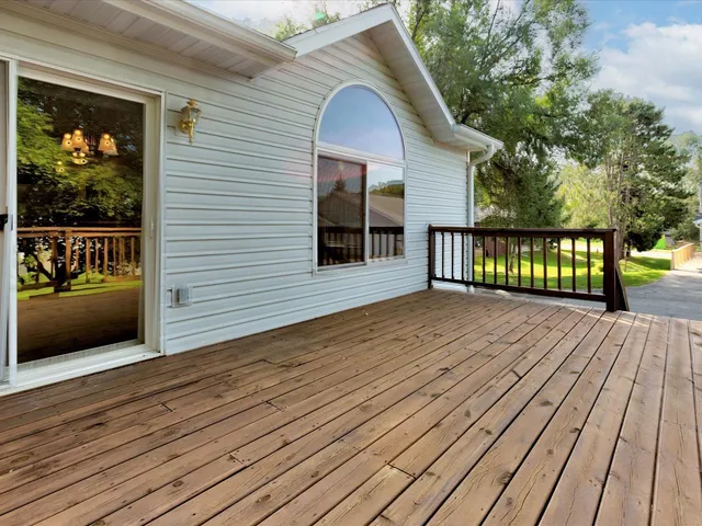 $249,900 | 412 Lee Street, Unit A, Durand, WI 54736