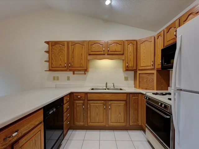 $249,900 | 412 Lee Street, Unit A, Durand, WI 54736