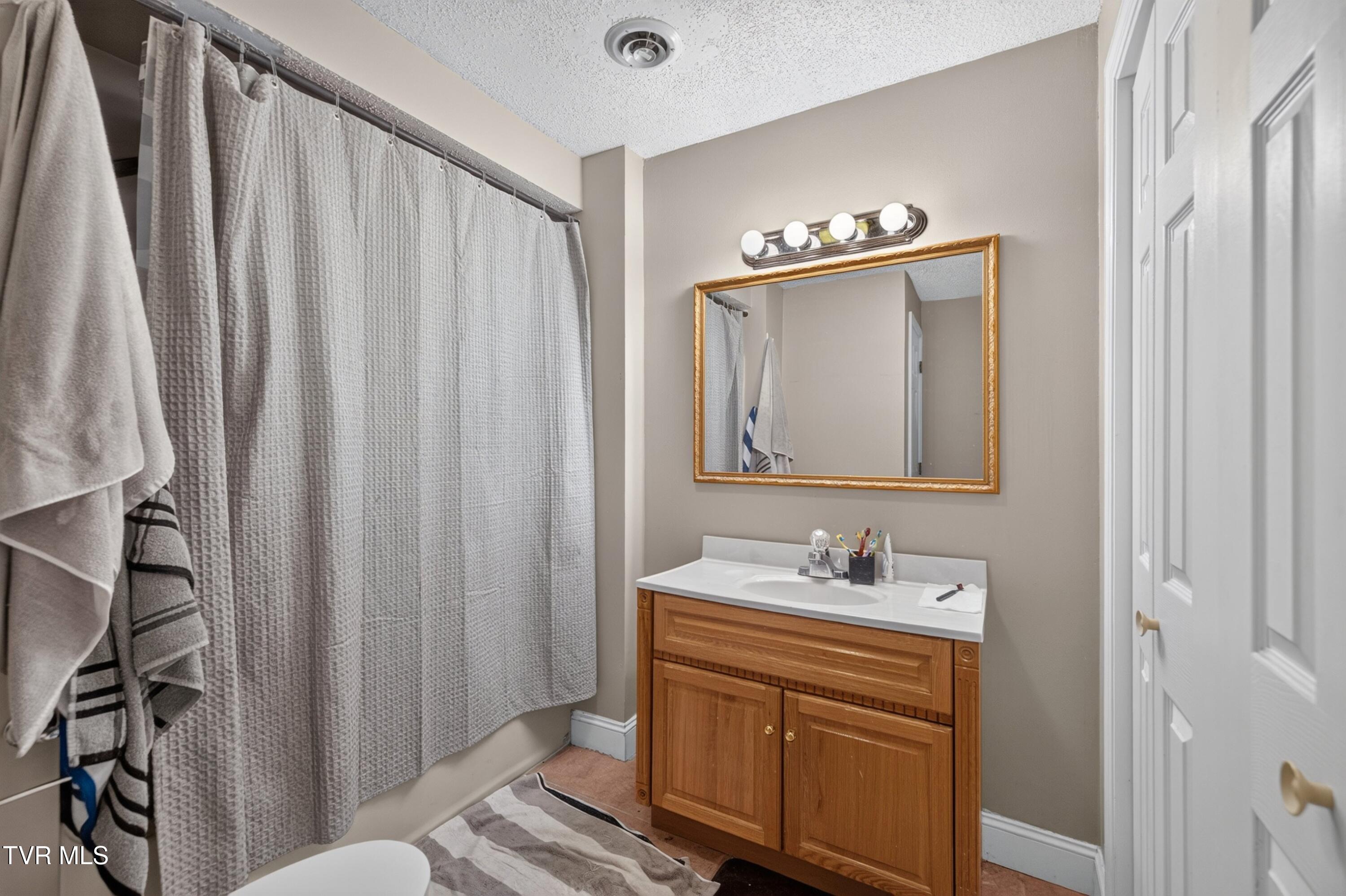 383 Cate Byrd Road Kodak, TN 37764 - Photo 42 of 51 036-383CateByrdRoad-Kodak-TN-37764-SMALL