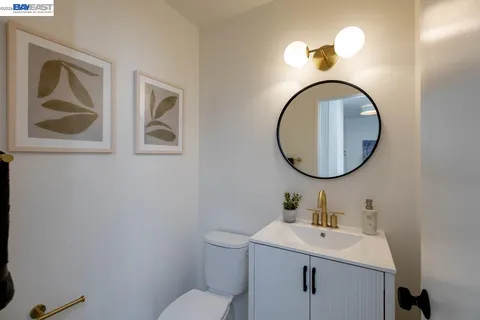 $595,000 | 2101 Shore Line Drive, Unit 475, Alameda, CA 94501