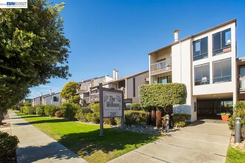$595,000 | 2101 Shore Line Drive, Unit 475, Alameda, CA 94501