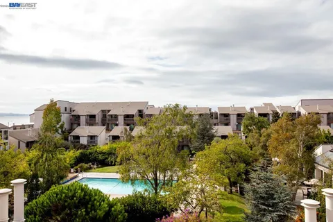 $595,000 | 2101 Shore Line Drive, Unit 475, Alameda, CA 94501