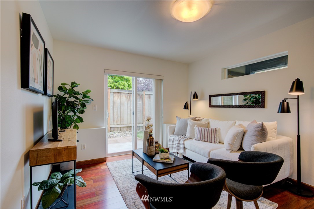 1143 North 85th Street, Unit B Seattle, WA 98103 - Photo 8 of 32 Gallery Image 8