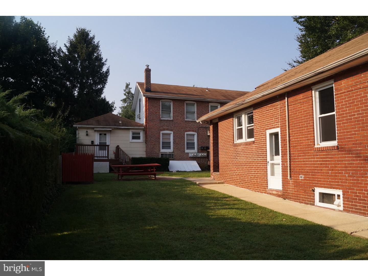 18 Valley Road Wilmington, DE 19804 - Photo 3 of 4