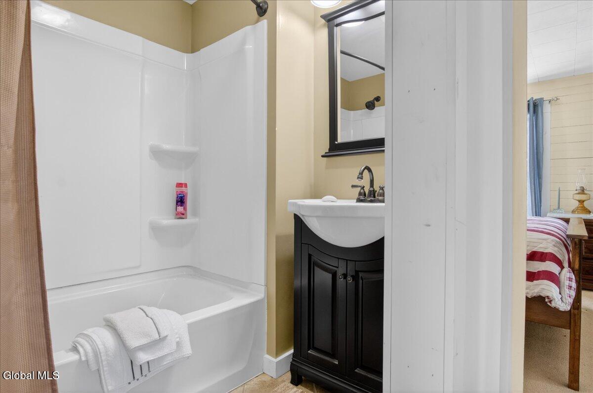 45 Graves Road Mechanicville, NY 12118 - Photo 29 of 67 06-45 GRAVES-14