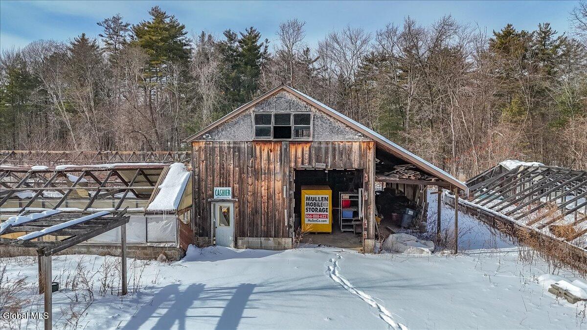 45 Graves Road Mechanicville, NY 12118 - Photo 59 of 67 60-45 Graves Rd-10