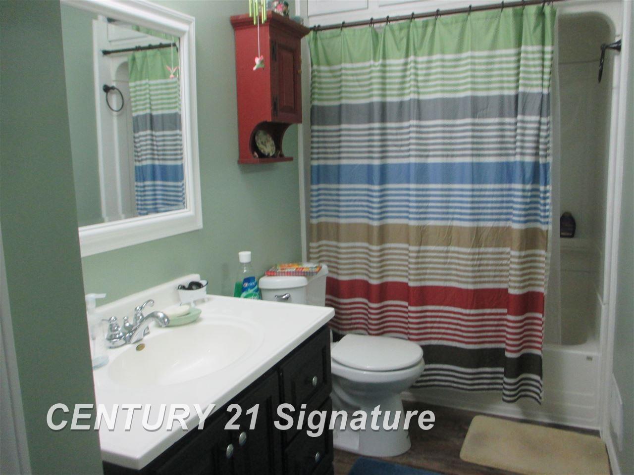 11192 Nichols Road Montrose, MI 48457 - Photo 9 of 13 Gallery Image 9