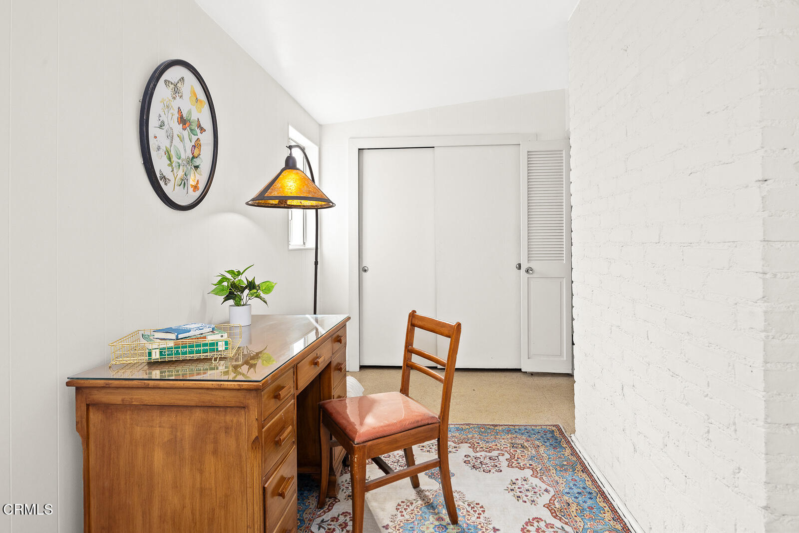 2724 Locksley Place Los Angeles, CA 90039 - Photo 13 of 34 a view of a interior in hall