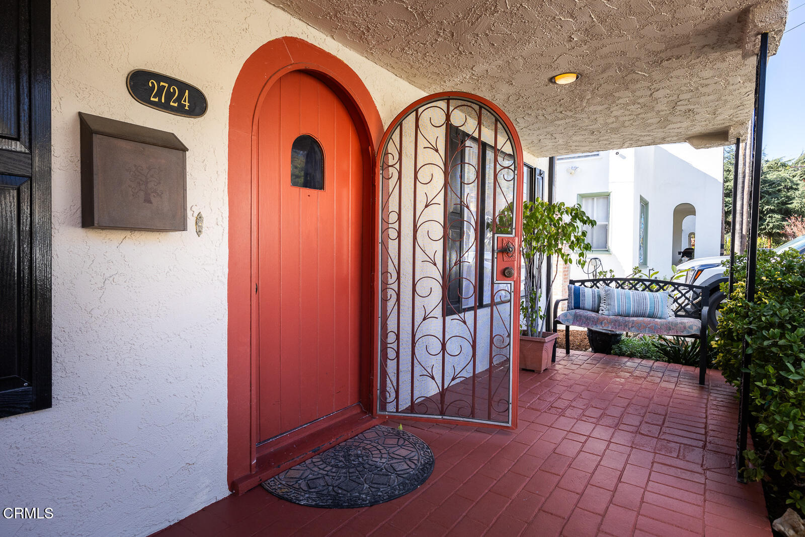 2724 Locksley Place Los Angeles, CA 90039 - Photo 4 of 34 a view of front door with potted plants