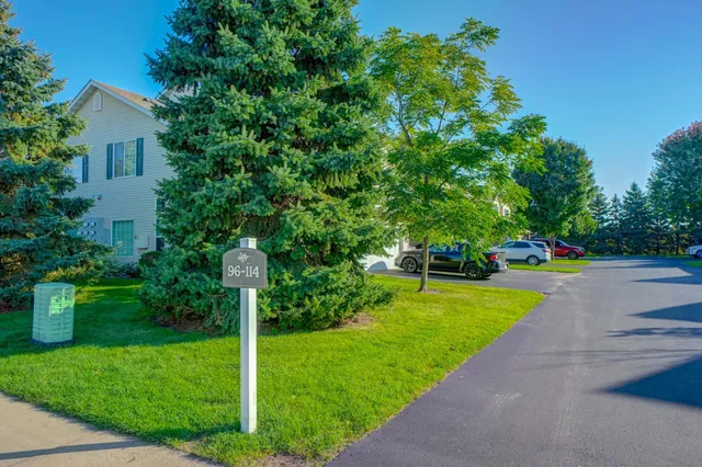 $249,900 | 106 Bridgewater Trail, Hudson, WI 54016