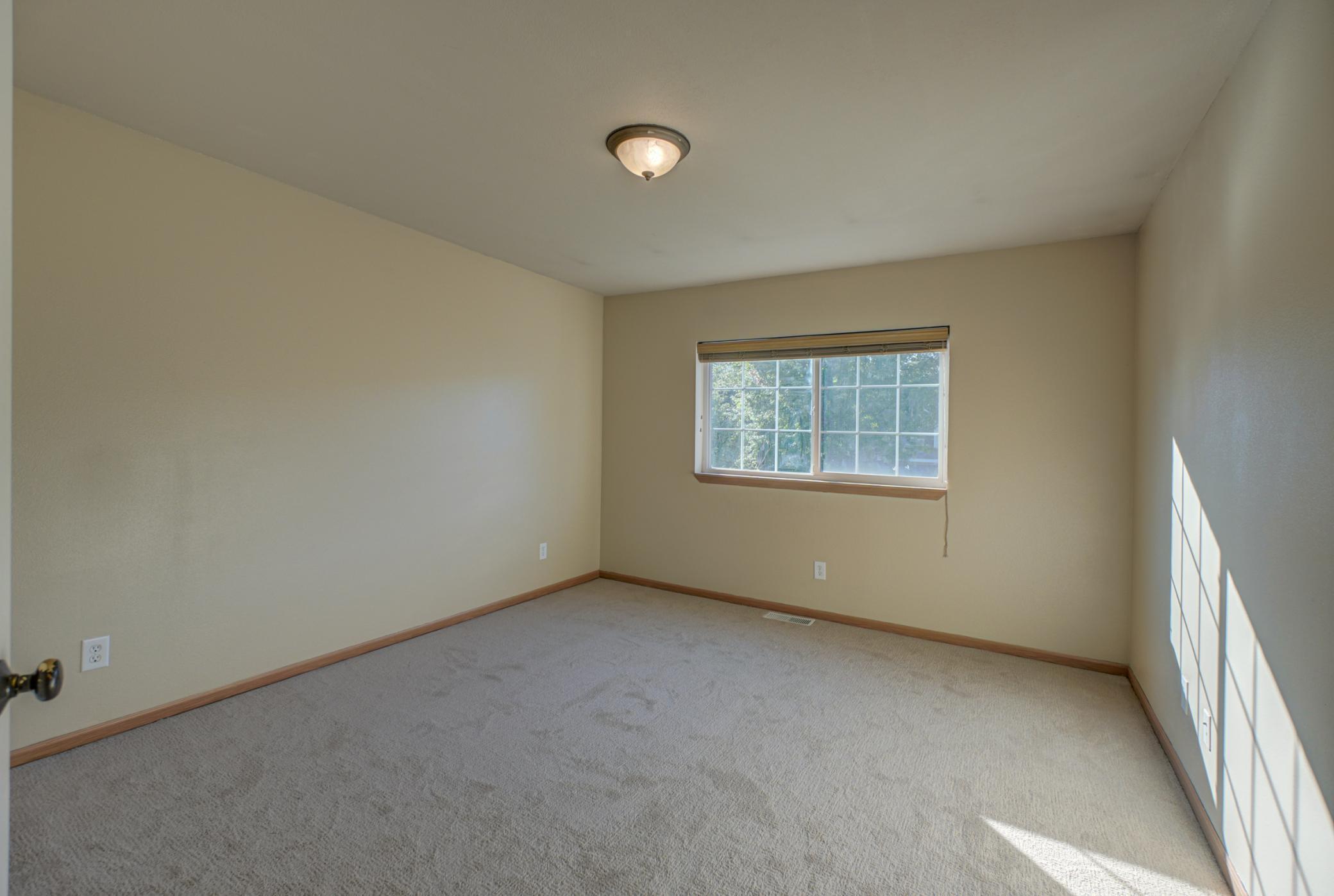 106 Bridgewater Trail Hudson, WI 54016 - Photo 37 of 52