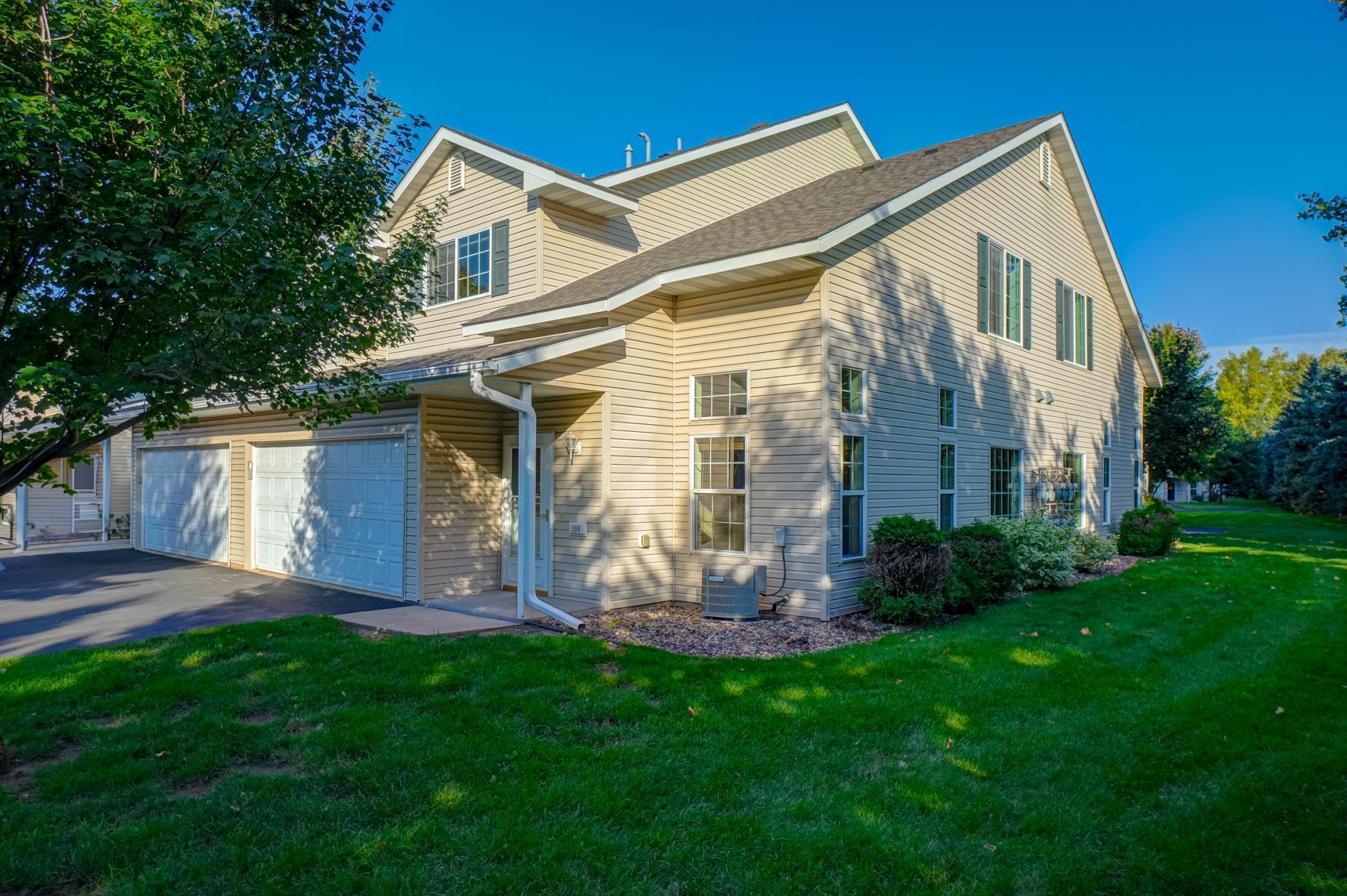 106 Bridgewater Trail Hudson, WI 54016 - Photo 4 of 52