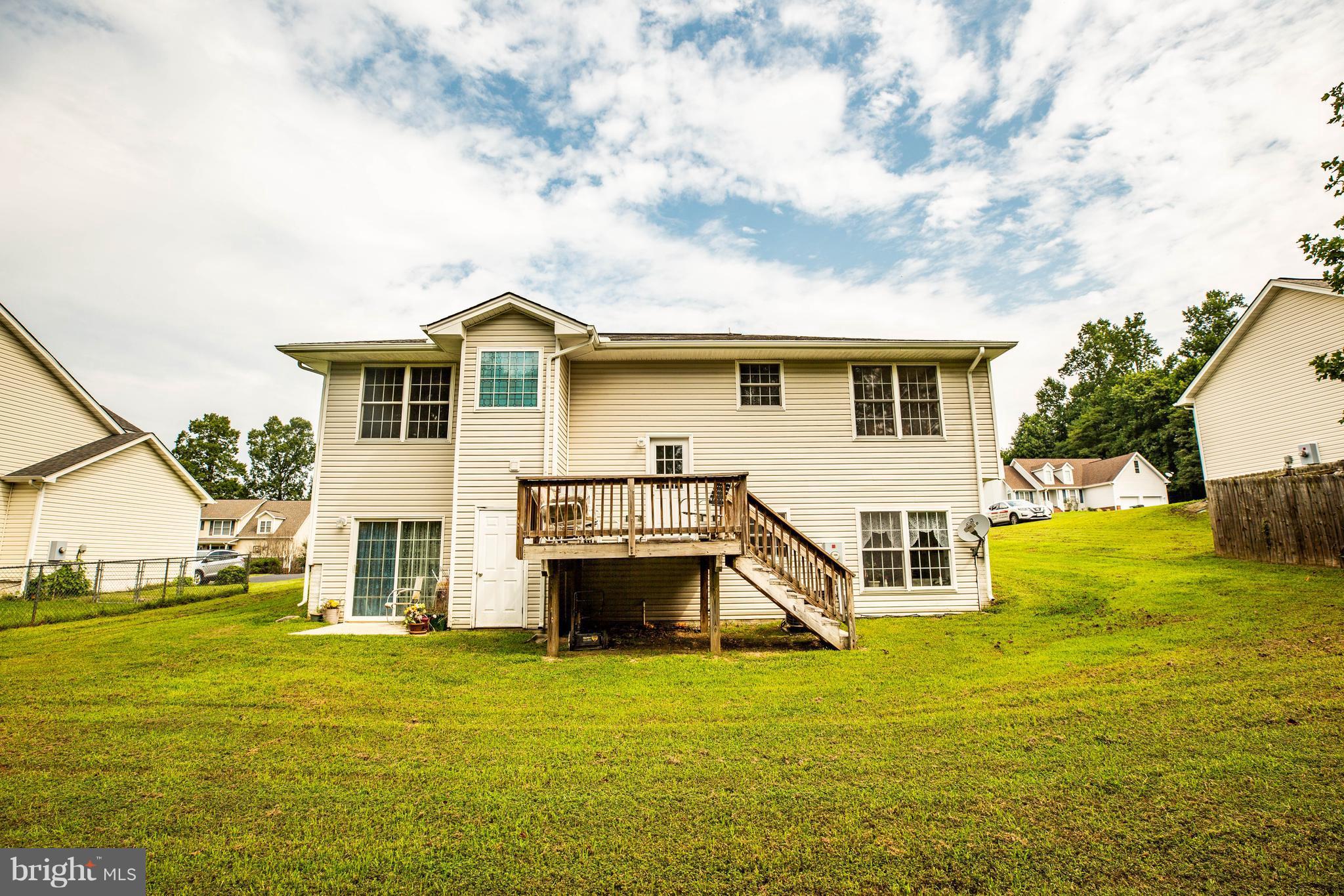 6180 Derby Way Ruther Glen, VA 22546 - Photo 22 of 25 Exterior (Rear)