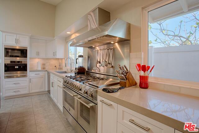 4016 Magna Carta Road Calabasas, CA 91302 - Photo 11 of 30