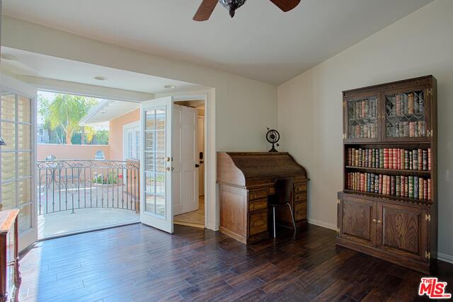 4016 Magna Carta Road Calabasas, CA 91302 - Photo 16 of 30