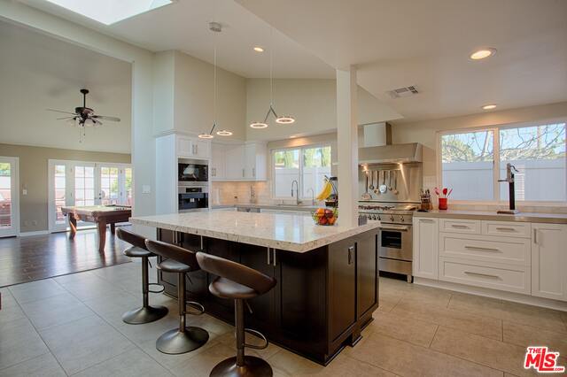 4016 Magna Carta Road Calabasas, CA 91302 - Photo 10 of 30