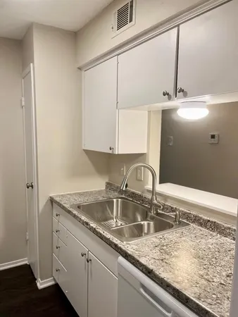 $1,300 | 4851 Cedar Springs Road, Unit 391, Dallas, TX 75219