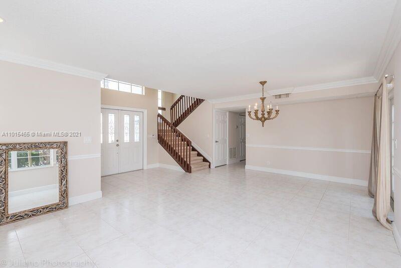 10037 Country Brook Road Boca Raton, FL 33428 - Photo 11 of 15