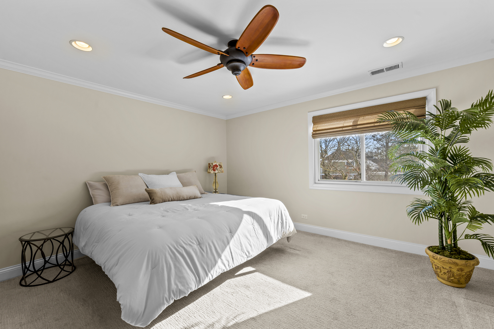 1133 Hawthorne Court, Unit A2 Wheeling, IL 60090 - Photo 12 of 21