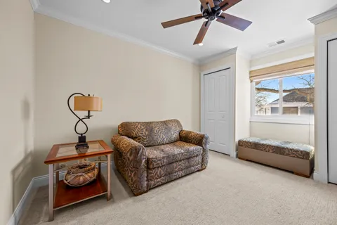 $299,900 | 1133 Hawthorne Court, Unit A2, Wheeling, IL 60090