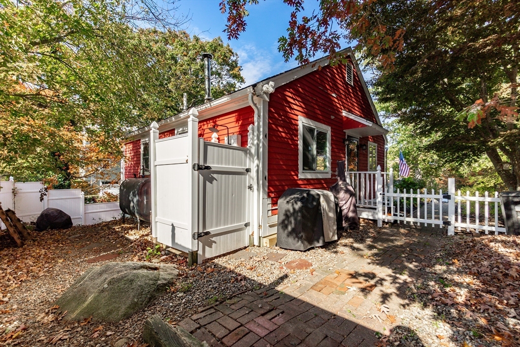 37 Cary Road Plymouth, MA 02360 - Photo 32 of 42 Gallery Image 32