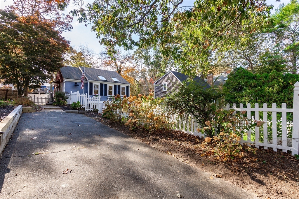 37 Cary Road Plymouth, MA 02360 - Photo 36 of 42 Gallery Image 36