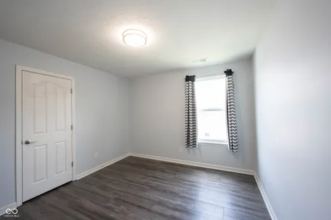 $570,000 | 13111 Avon Cross Way, Fishers, IN 46037