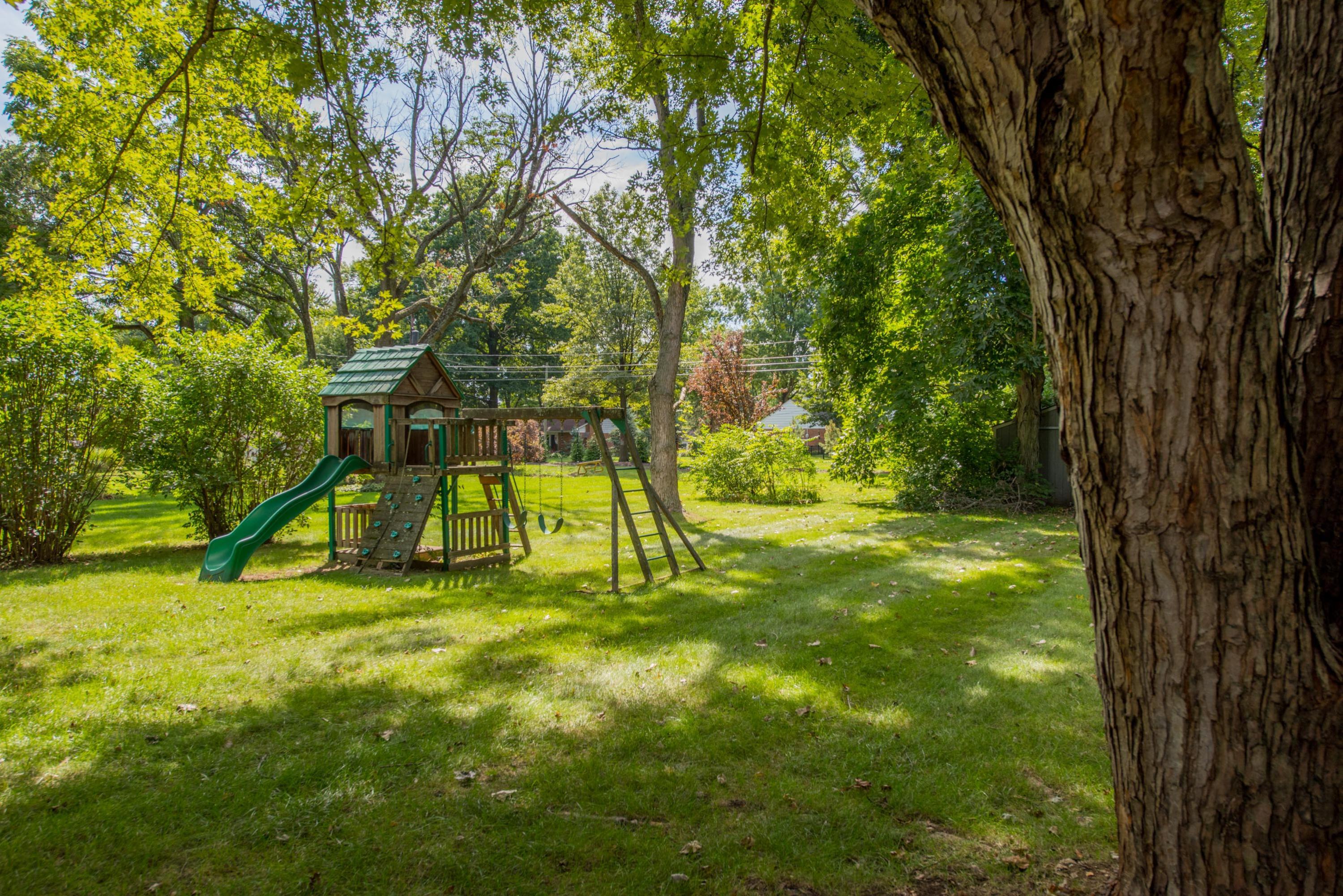 2431 Merbrook Road Columbus, OH 43235 - Photo 54 of 58 Gallery Image 54