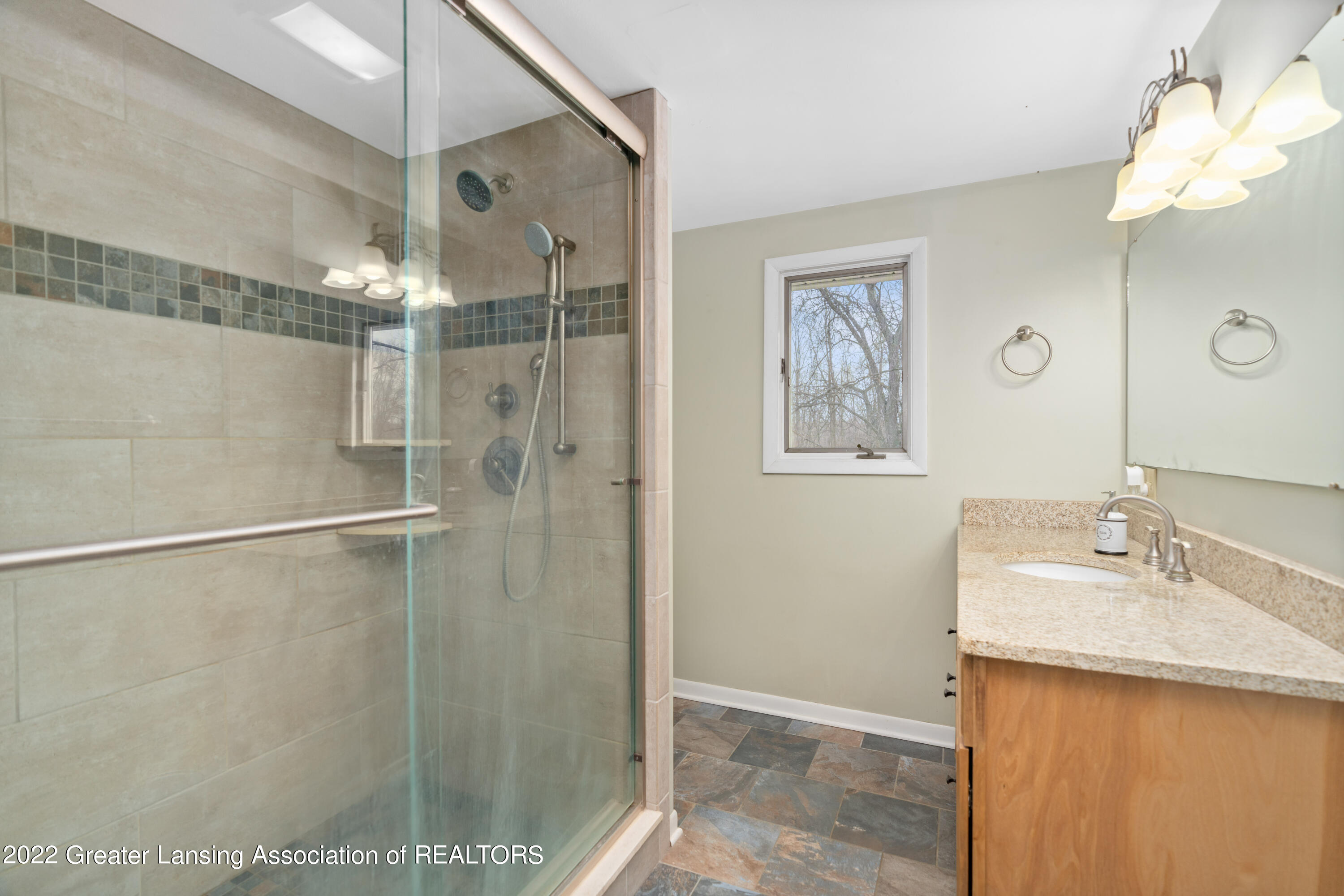 6100 East Bath Road Byron, MI 48418 - Photo 19 of 41 Upper Level Bathroom