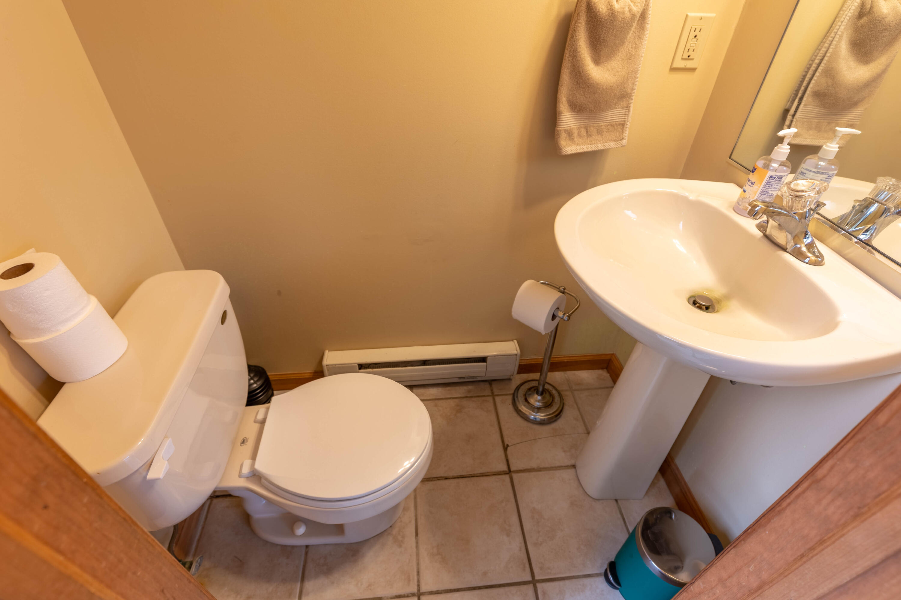 107 Birchwood Road Blakeslee, PA 18610 - Photo 34 of 57 First Floor-17